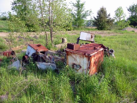 Maple City Drive-In Theatre - Projector - Photo From Water Winter Wonderland (newer photo)